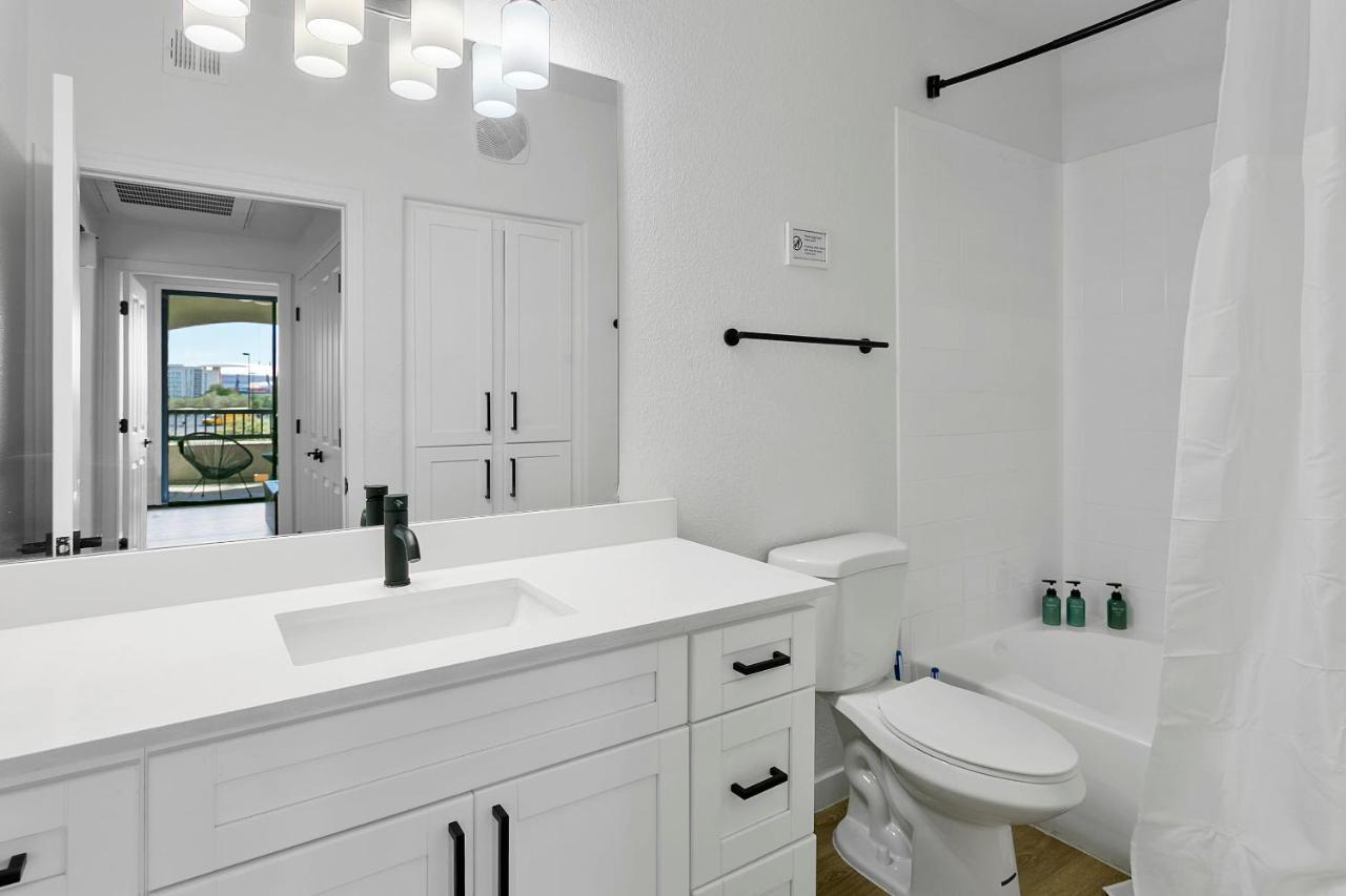 Cozysuites By The Stadium With Pool 05 Apartment *